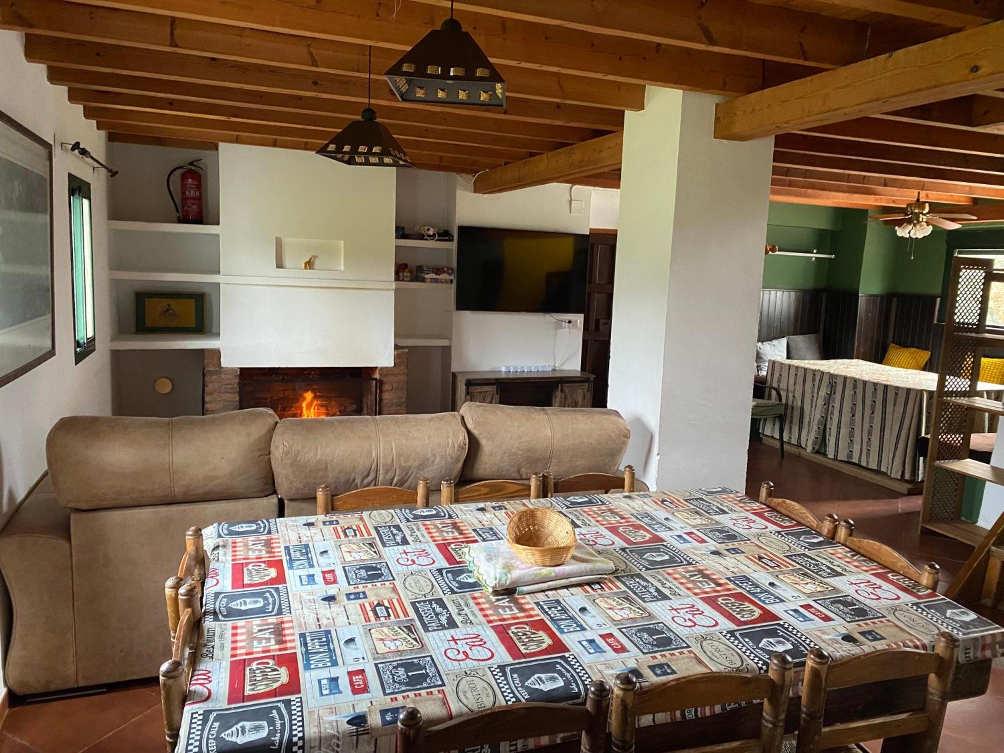 Casa Rural Monterrey Aroche Eksteriør billede
